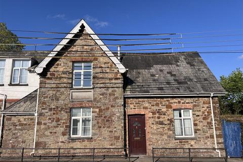 South Molton 3 bed semi