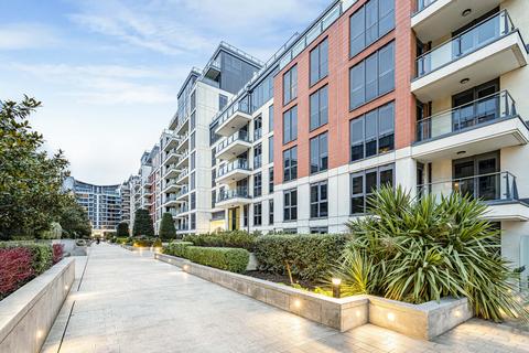 Lensbury Avenue, Fulham, SW6 4 bed apartment for sale