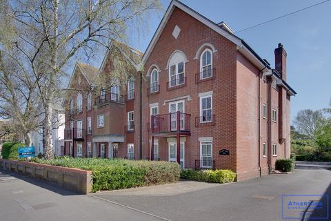 Parkstone Road, Poole Park, Poole 3 bed apartment for sale
