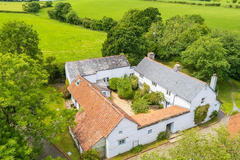 Monkleigh, Bideford 5 bed detached house for sale