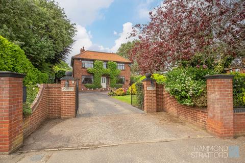 Main Road, Swardeston 5 bed detached house for sale