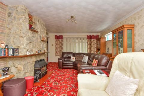 Minster Road, Sheerness ME12 3 bed detached bungalow for sale
