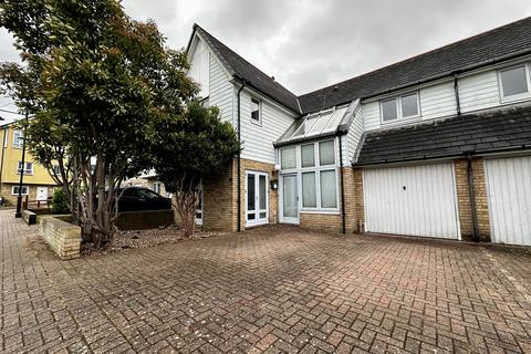 St. Marys Island, Chatham ME4 4 bed terraced house for sale