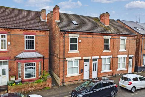 Byron Street, Daybrook, Nottingham 3 bed end of terrace house for sale