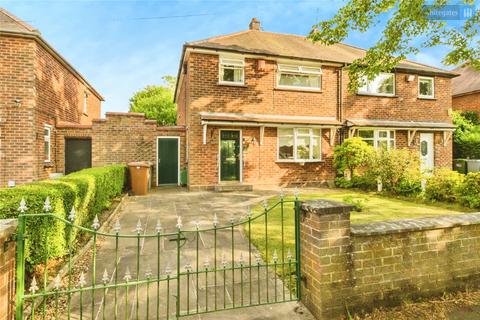 Gawsworth Avenue, Crewe, Cheshire, CW2 3 bed semi