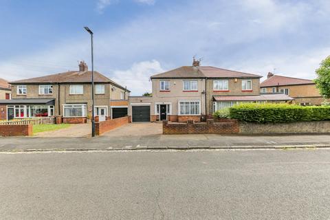 Harriot Drive, West Moor, NE12 3 bed semi