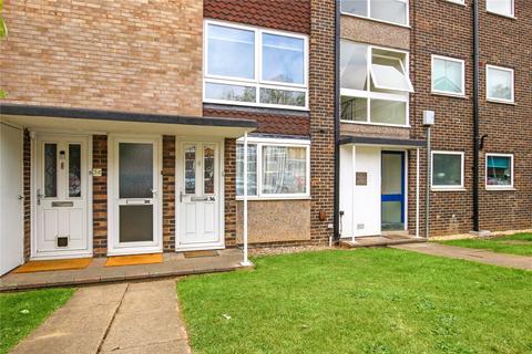 Wokingham Road, Bracknell, Berkshire... 2 bed apartment for sale