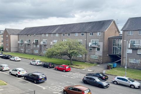 Wardrop Street, Paisley PA1 3 bed maisonette for sale