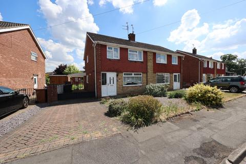 Peak Dale, North Hykeham, Lincoln... 3 bed semi