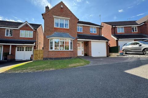 Foxfield Close, Lutterworth 4 bed detached house for sale