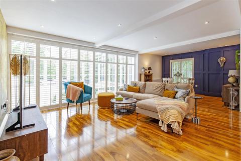 Ashopton Road, Bamford, Hope Valley 3 bed apartment for sale