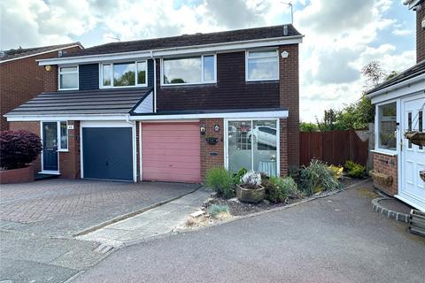 Spinney Drive, Cheswick Green... 3 bed semi