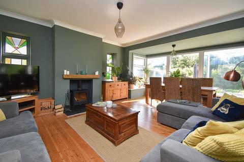 Collinswood Drive, St. Leonards