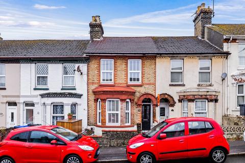 Eaton Road, Elms Vale, Dover, CT17 3 bed terraced house for sale