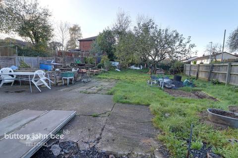 Church Parade, Telford 3 bed end of terrace house for sale