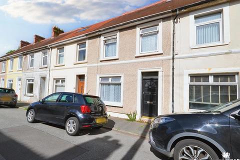 St. Peters Road, Milford Haven 3 bed terraced house for sale