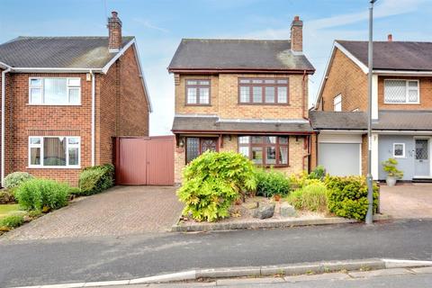 Parkside Avenue, Long Eaton 3 bed detached house for sale
