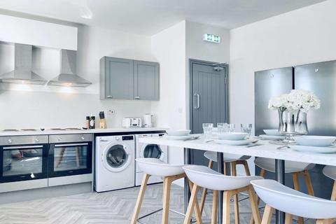 Edward Street, Great Houghton, Barnsley 6 bed end of terrace house for sale