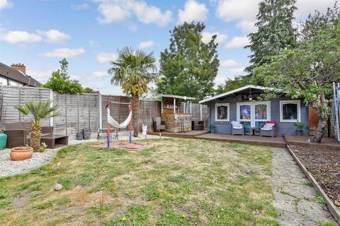 Southway, Wallington, Surrey 3 bed end of terrace house for sale