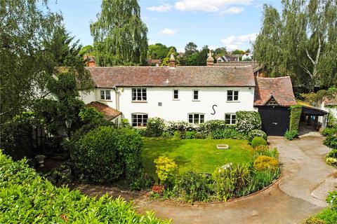Upton Road, Defford, Worcester... 4 bed detached house for sale