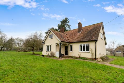 Lindsell, Essex CM6 4 bed detached house for sale