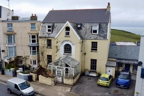 21 Portland Street, Ilfracombe, Devon... 10 bed semi