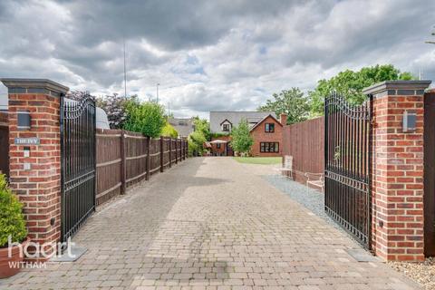 The Drive, Rivenhall 4 bed detached house for sale