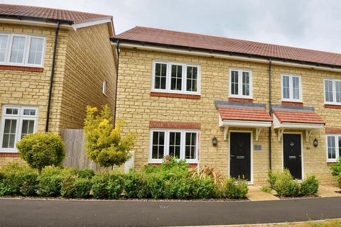 Vartenham Close, Milborne Port 3 bed end of terrace house for sale
