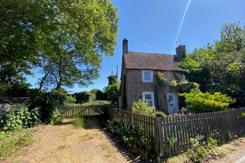 The Street, Birchington CT7 2 bed detached house for sale