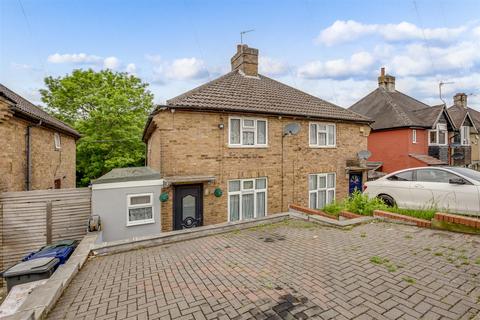 Spearing Road, High Wycombe HP12 3 bed semi