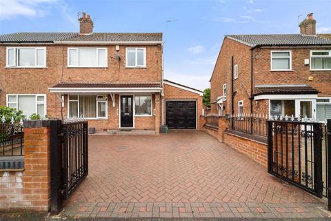 Cranleigh Drive, Brooklands, Sale 3 bed semi