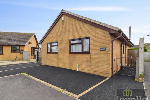The Green, Mablethorpe LN12 2 bed detached bungalow for sale
