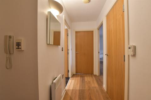 New Road, Brentwood, Essex 2 bed apartment for sale