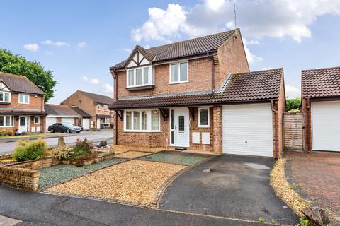 Calder Crescent, Taunton TA1 4 bed detached house for sale