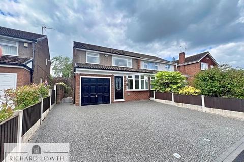 Radnormere Drive, Cheadle Hulme 3 bed semi