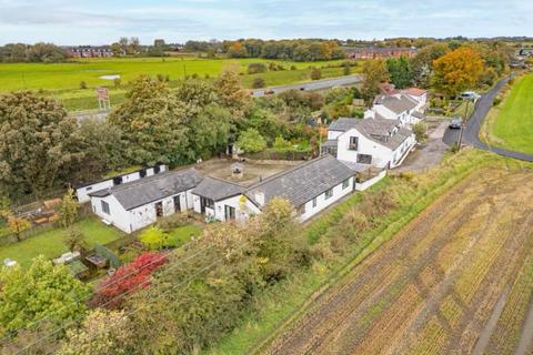 Westhoughton LANCASHIRE 7 bed detached house for sale