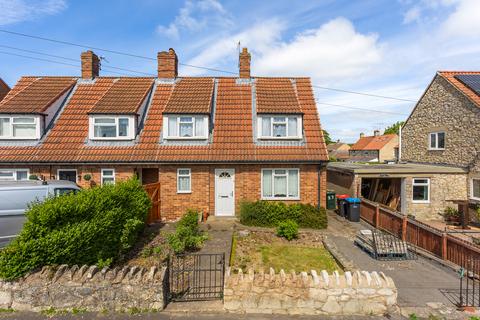 Manor Drive, Pickering YO18 2 bed semi
