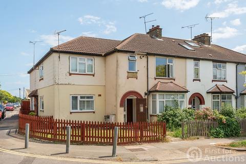Wakering Avenue, Shoeburyness... 1 bed maisonette for sale