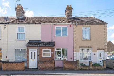 Stradbroke Road, Lowestoft 3 bed terraced house for sale