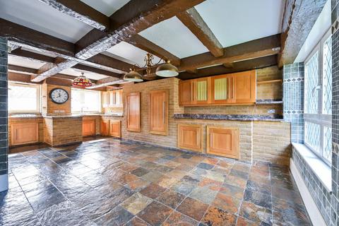 Credon Road, South Bermondsey... 6 bed detached house for sale