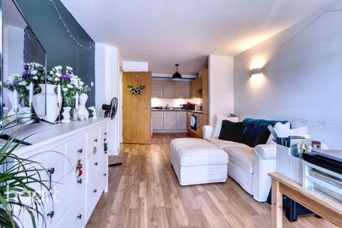 Wembley Park 1 bed flat for sale
