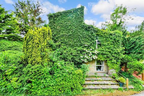 Old Mill Road, Hollingbourne... 3 bed detached house for sale