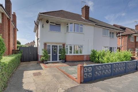 Kingscroft Road, Hucclecote 3 bed semi