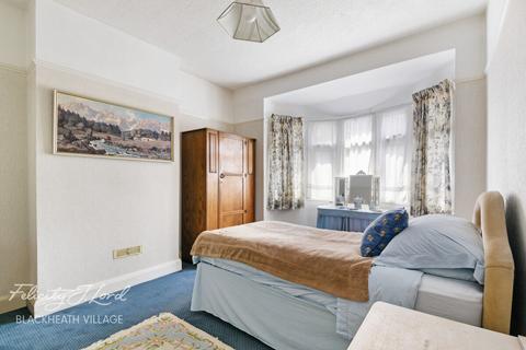 Wricklemarsh Road, London 3 bed semi