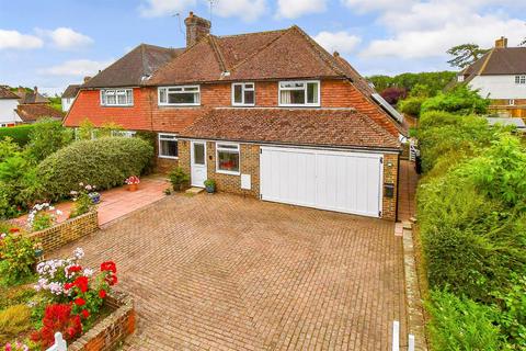 Rolvenden, Kent 4 bed semi