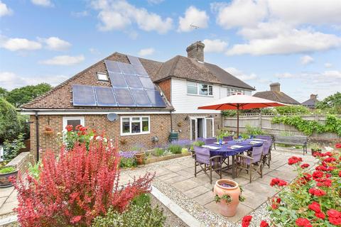Rolvenden, Kent 4 bed semi