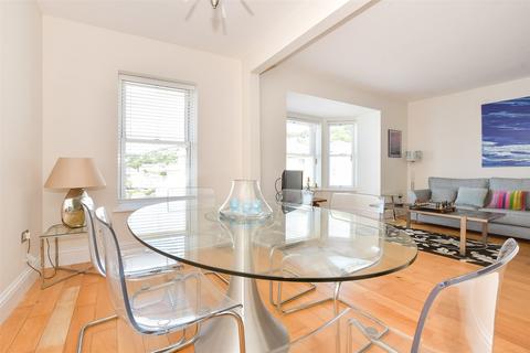 Hambrough Road, Ventnor, Isle of Wight 3 bed flat for sale