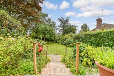 The Green, Ashford TN26 5 bed detached house for sale