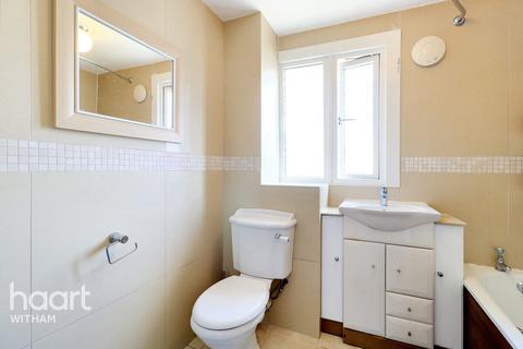 Alfreg Road, Witham 2 bed terraced house for sale