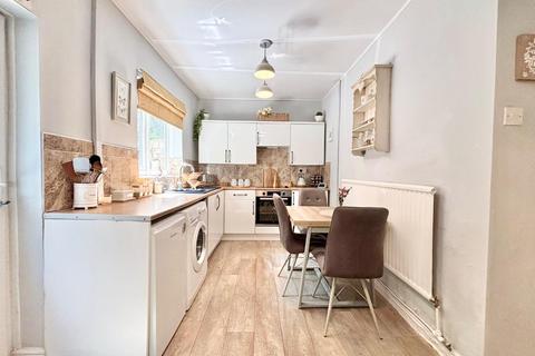 Doncaster Road, Darfield, Barnsley 3 bed terraced house for sale